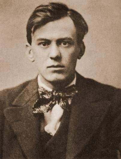 Aleister Crowley et Le Livre de la Loi : naissance d’une énigme